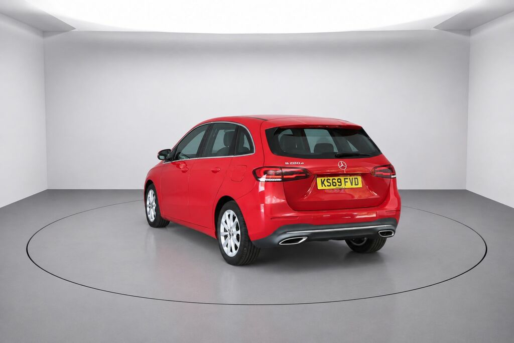 Mercedes-Benz B Class B200d Sport Mpv Red #2