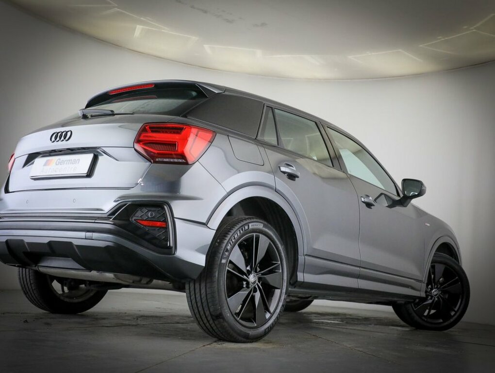 Audi Q2 1.5L S Line Grey #6