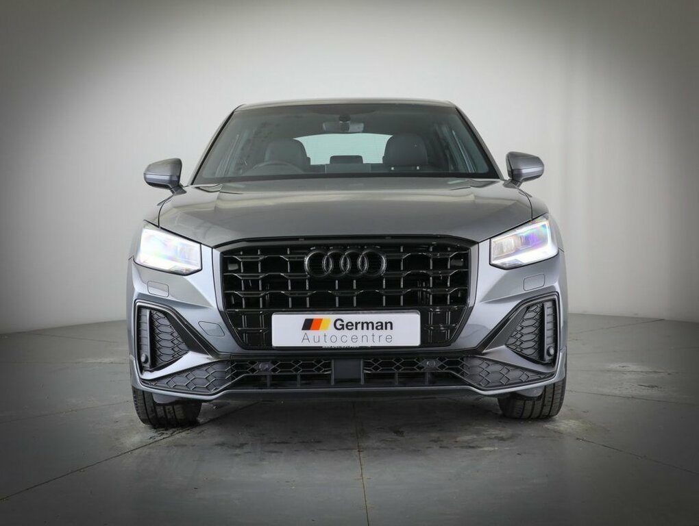 Audi Q2 1.5L S Line Grey #4