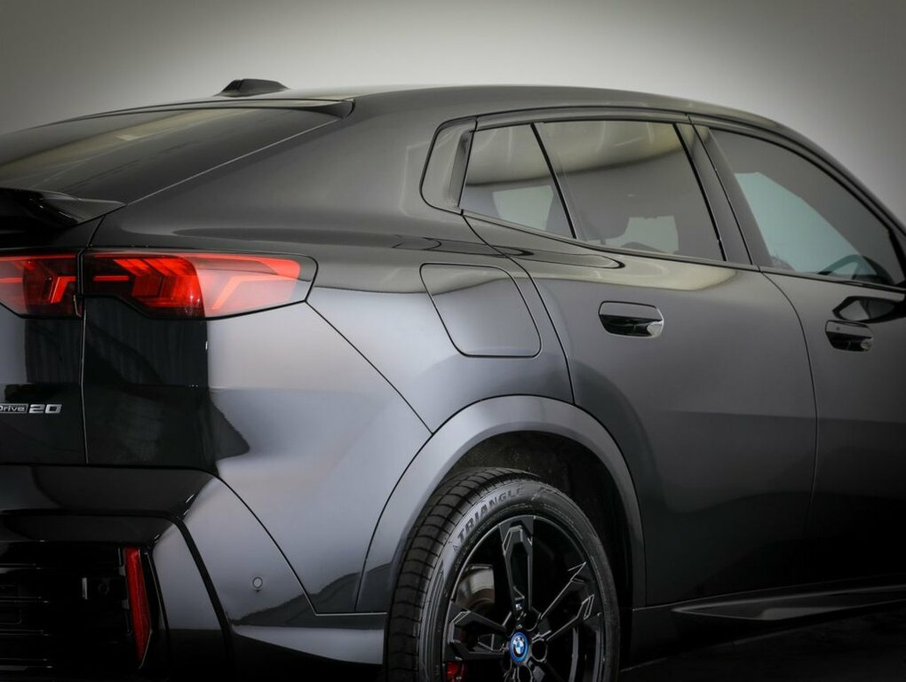 BMW iX2 Ix2 Edrive20 M Sport Blue #7