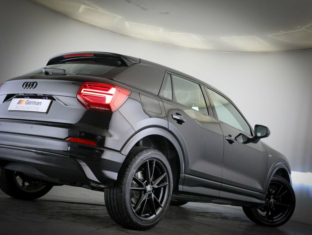 Audi Q2 1L Sport Grey #8