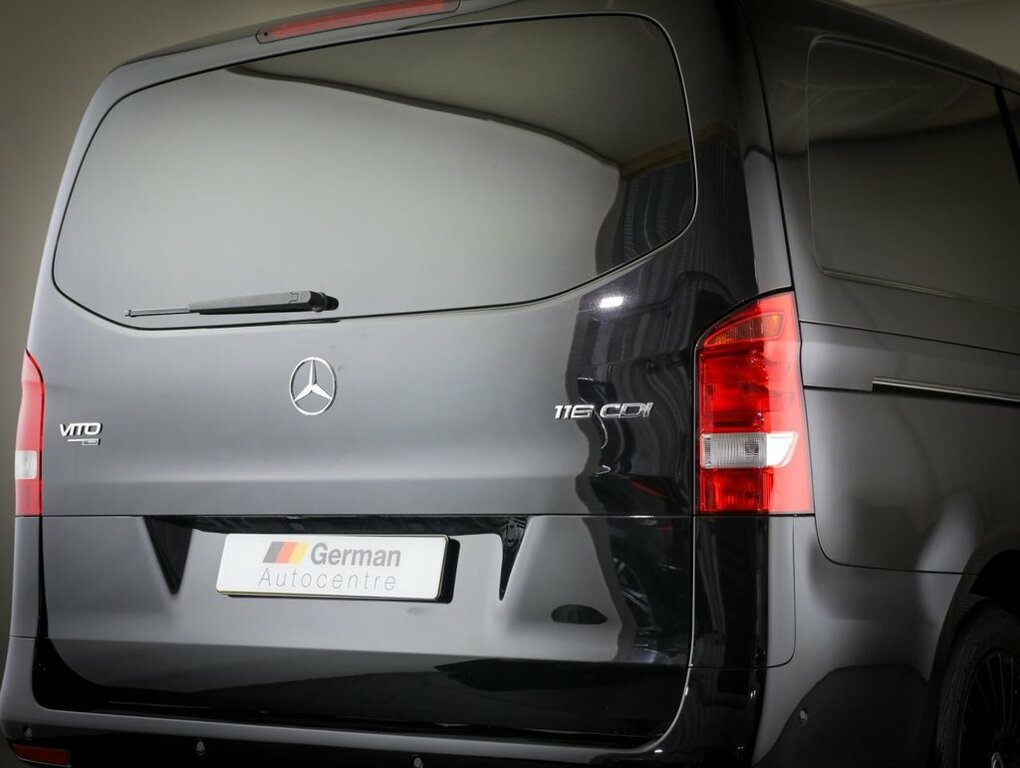Mercedes-Benz Vito 2L Premium Black #3