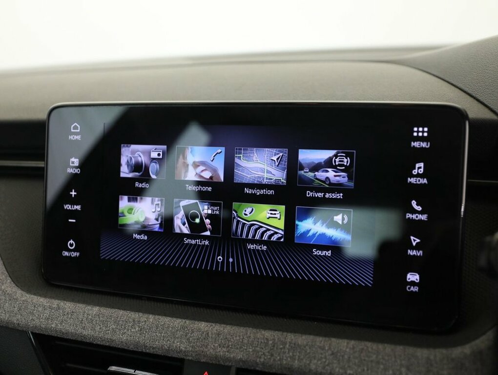 Skoda Kamiq Se Black #25