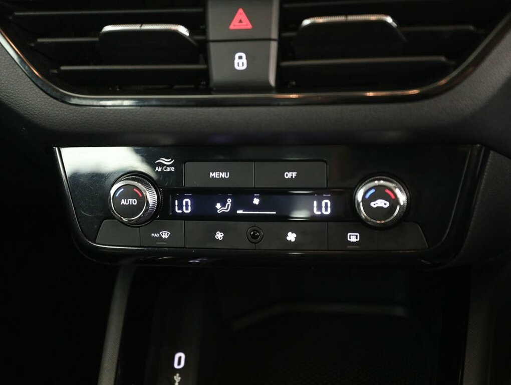 Skoda Kamiq Se Black #23