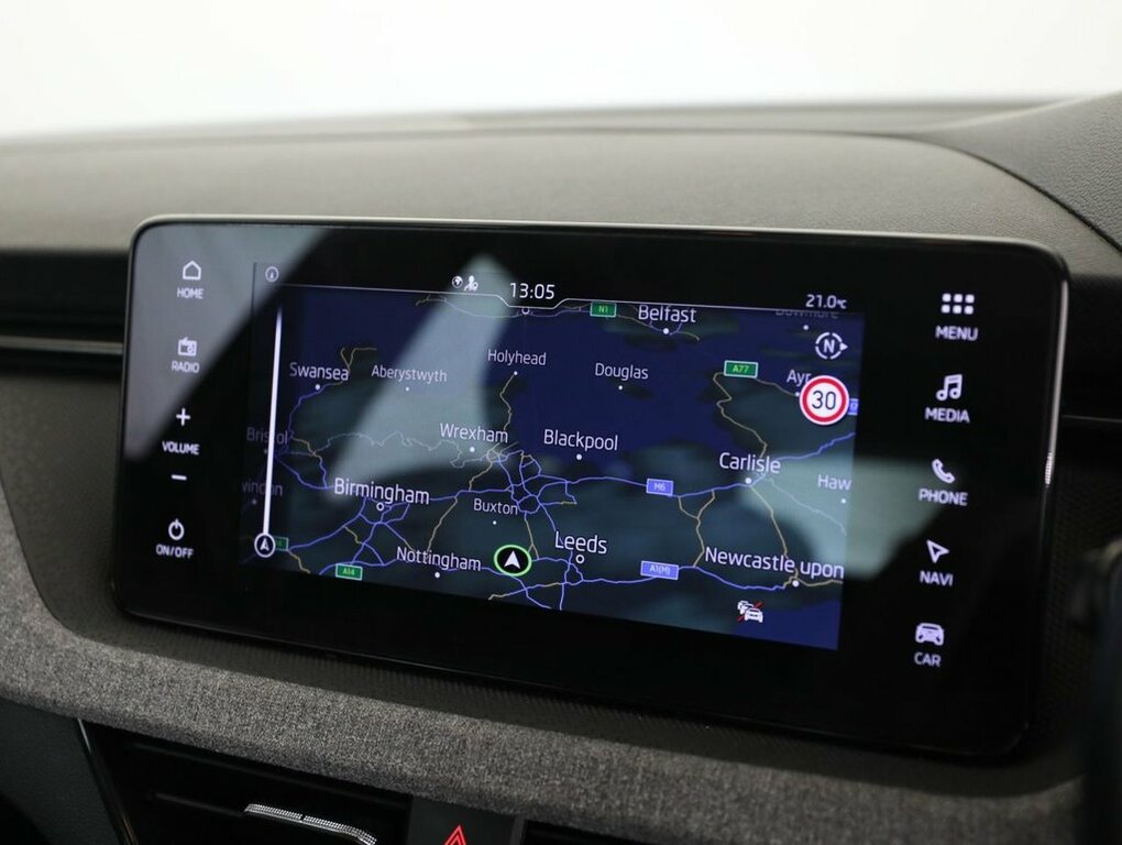 Skoda Kamiq Se Black #32