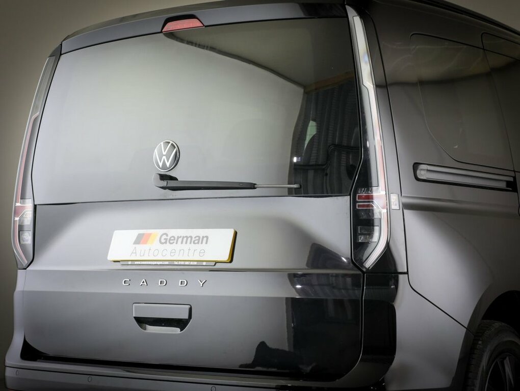 Volkswagen Caddy Life 2L Life Black #3