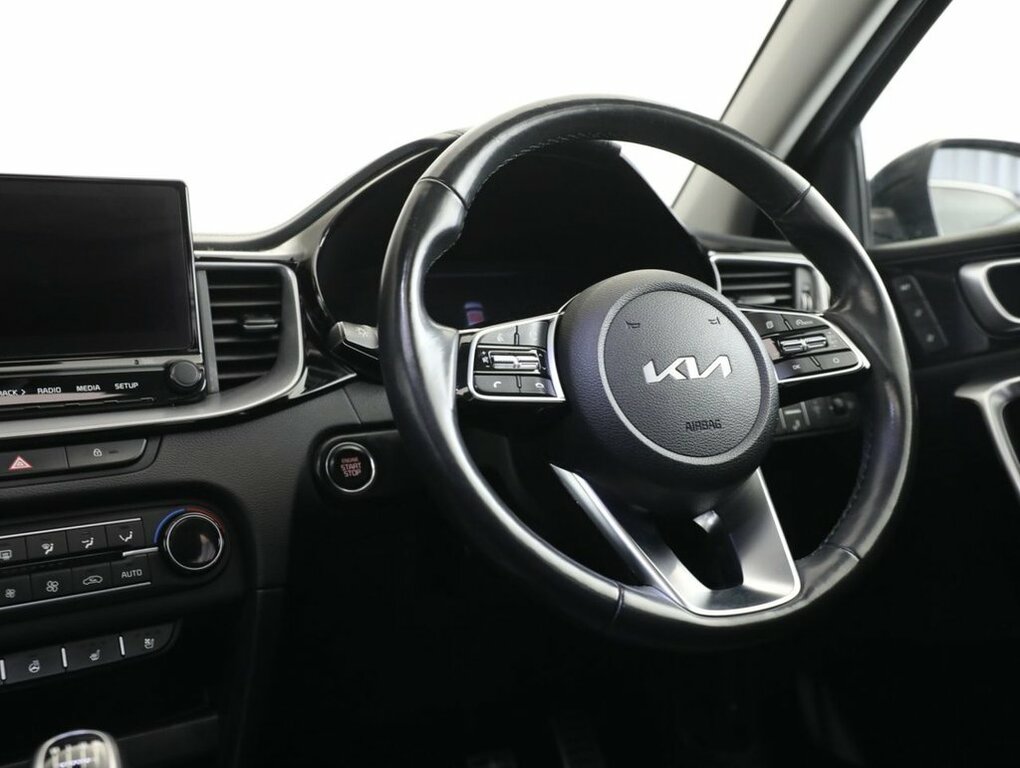 Kia Xceed 1.5 T-gdi 3 Euro 6 Ss Blue #40