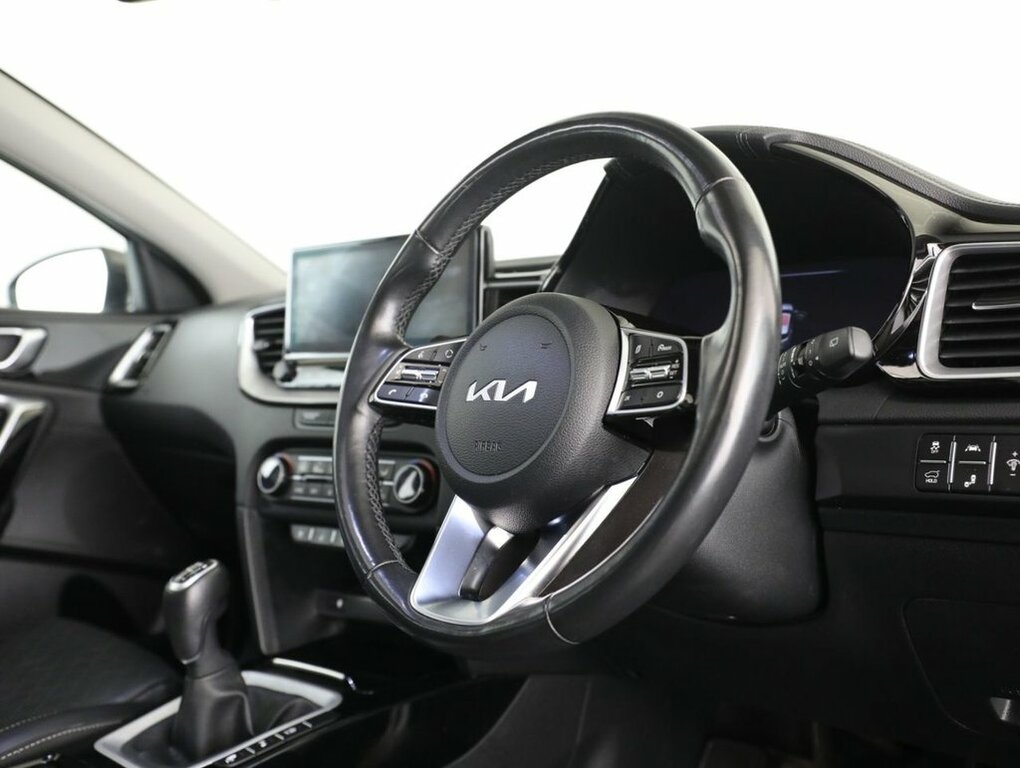 Kia Xceed 1.5 T-gdi 3 Euro 6 Ss Blue #25