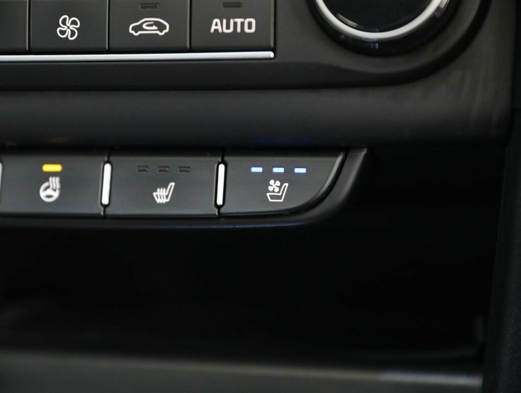 Kia Xceed 1.5 T-gdi 3 Euro 6 Ss Blue #44