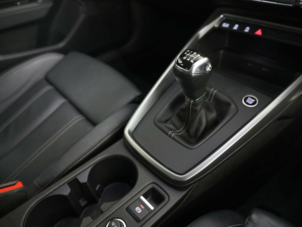 Audi A3 Audi Sportback 35 Tfsi Black Edition S Tronic Black #21
