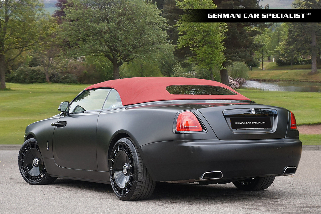Rolls-Royce Dawn Convertible Black #2