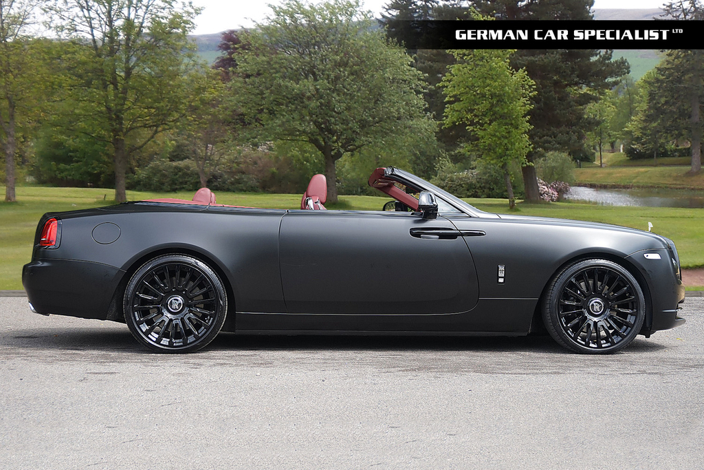 Rolls-Royce Dawn Convertible Black #3