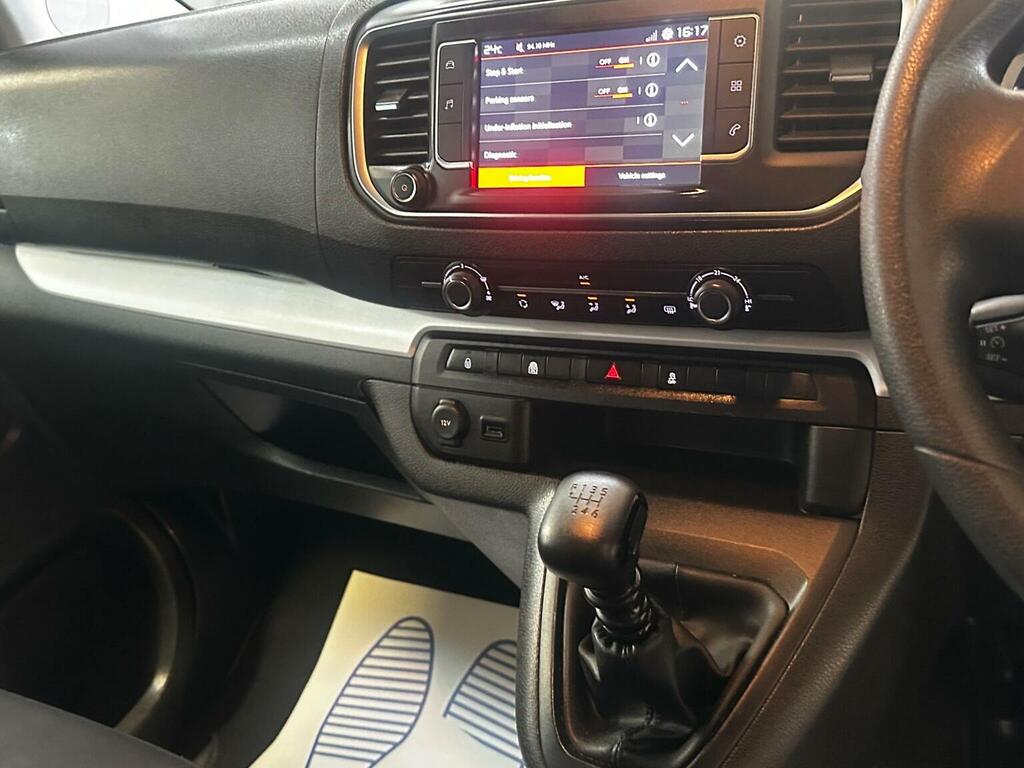 Citroen SpaceTourer  Black #21