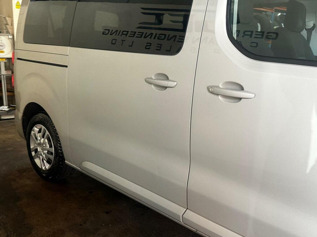 Citroen SpaceTourer  Black #12