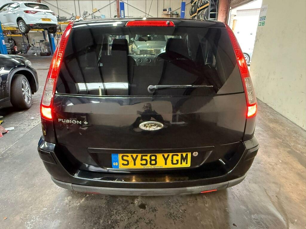Ford Fusion 1.6 Plus Black #6