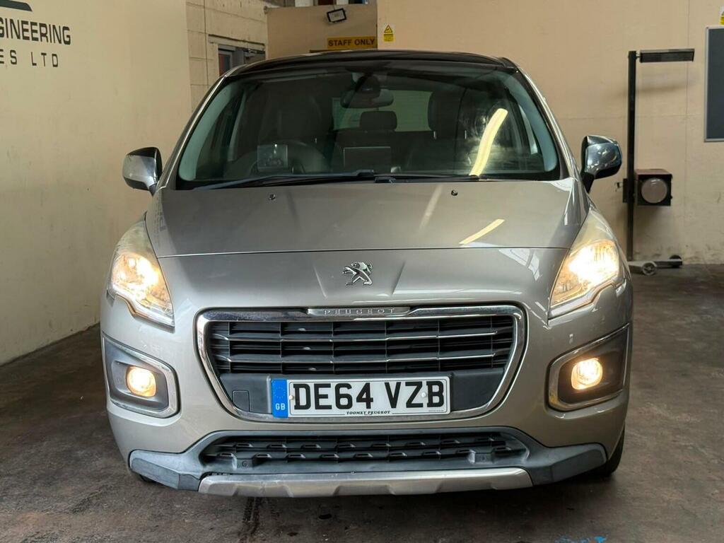 Peugeot 3008 Hatchback White #14
