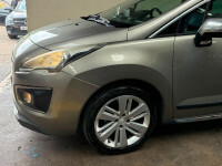 Peugeot 3008 Hatchback White #54