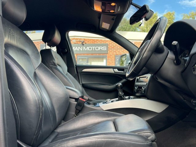 Audi Q5 2.0 Tdi Quattro S Line Plus 175 Bhp Grey #13