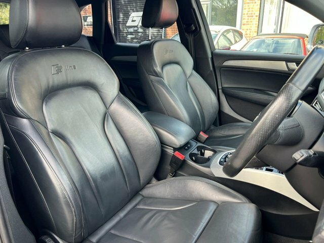 Audi Q5 2.0 Tdi Quattro S Line Plus 175 Bhp Grey #12