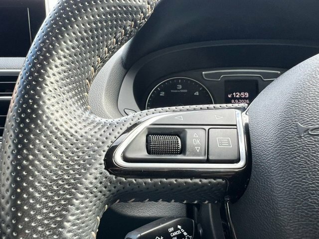 Audi Q3 1.4 Tfsi Cod S Line Edition Suv S Troni Red #34