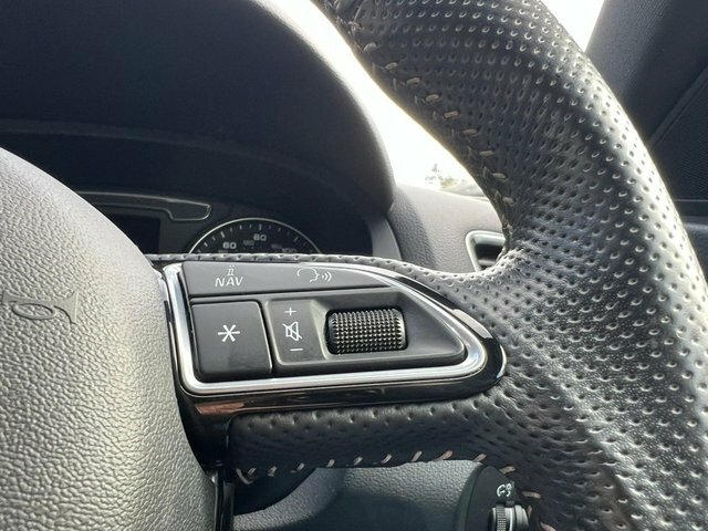 Audi Q3 1.4 Tfsi Cod S Line Edition Suv S Troni Red #35
