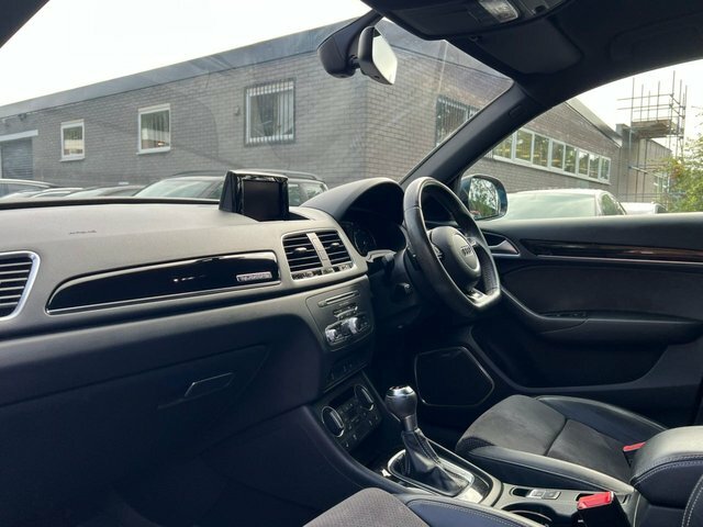Audi Q3 1.4 Tfsi Cod S Line Edition Suv S Troni Red #16