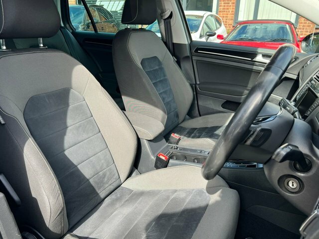 Volkswagen Golf 1.4 Tsi Blue-motion Tech Match - One Owner Blue #13