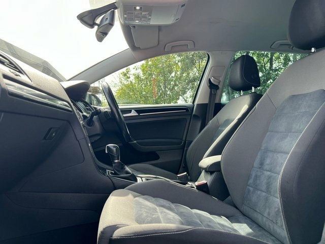 Volkswagen Golf 1.4 Tsi Blue-motion Tech Match - One Owner Blue #14