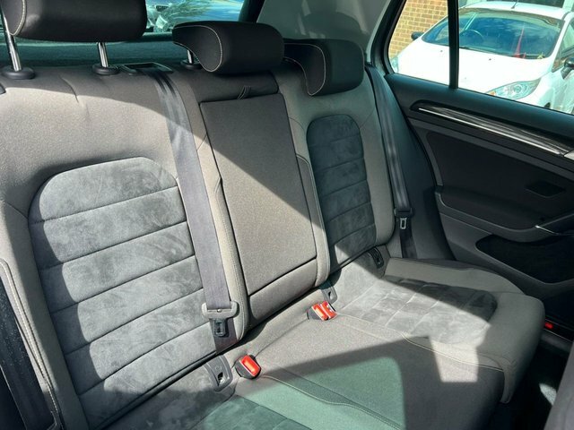 Volkswagen Golf 1.4 Tsi Blue-motion Tech Match - One Owner Blue #18