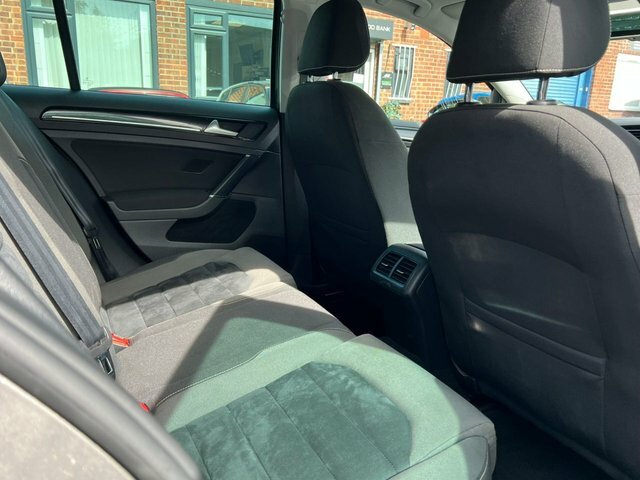 Volkswagen Golf 1.4 Tsi Blue-motion Tech Match - One Owner Blue #17