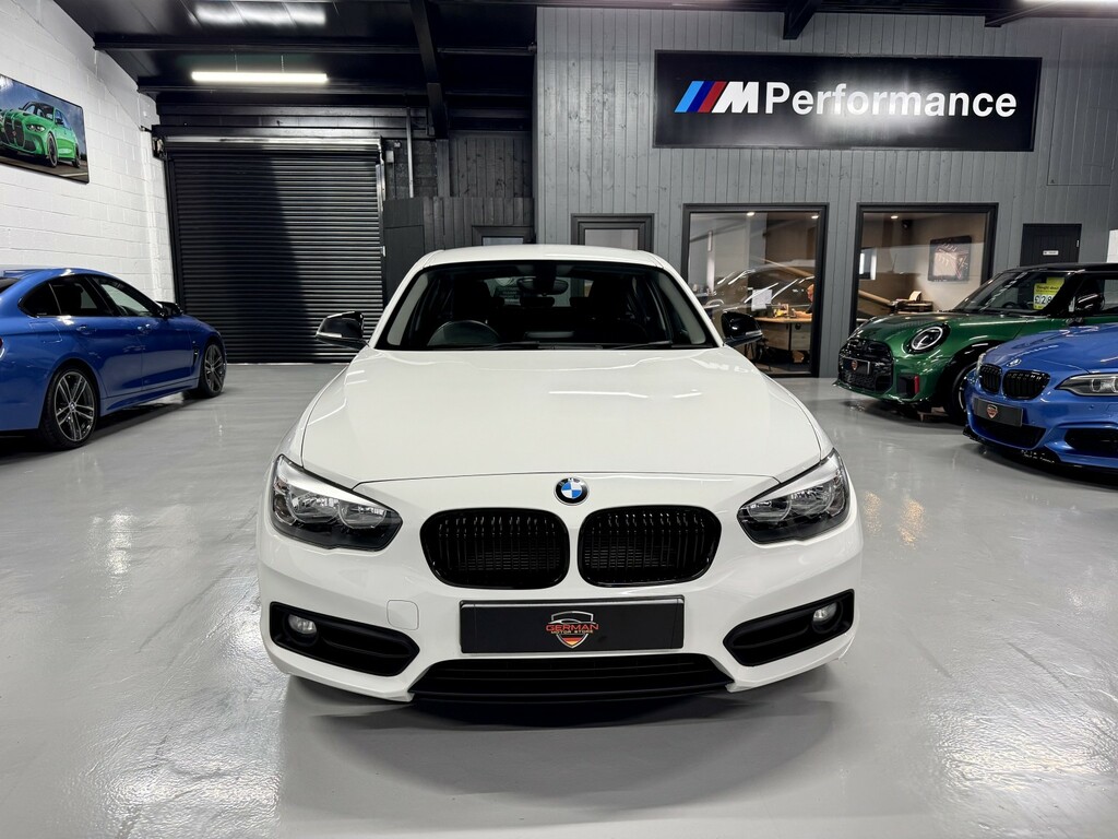 BMW 1 Series 1.5 118I Sport 5-Door White #3