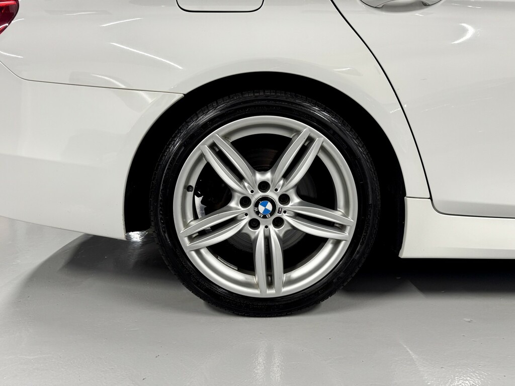 BMW 5 Series 3.0 530D M Sport Saloon White #2