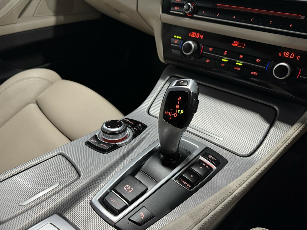 BMW 5 Series Se White #21