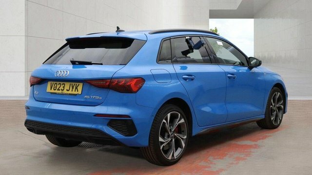 Audi A3 Tfsie 45 S Line VO23JYK Blue #4