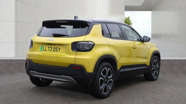 Jeep Avenger 1St Edition Suv Yellow #4