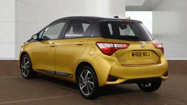 Toyota Yaris Vvt-i Y20 Hatchback Gold #3