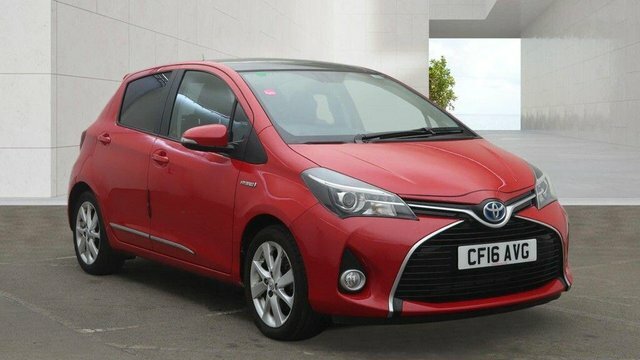 Toyota Yaris 1.5 Vvt-h Excel Hatchback Hybrid E-cvt Red