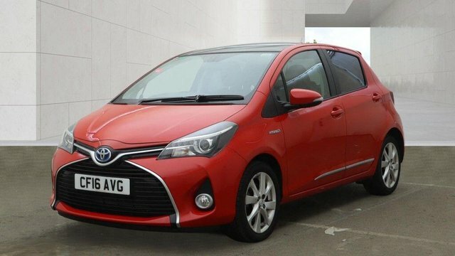 Toyota Yaris 1.5 Vvt-h Excel Hatchback Hybrid E-cvt Red #2