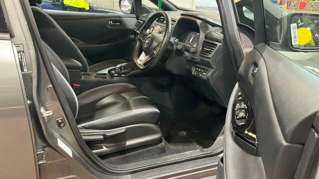 Nissan Leaf E 110Kw N-connecta 40Kwh Hatchback Grey #9