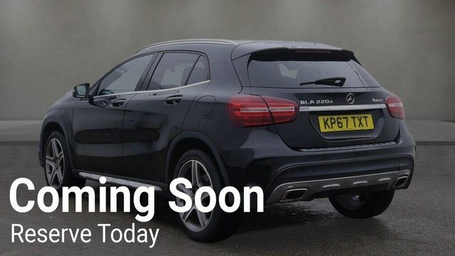 Mercedes-Benz GLA Class Gla220d Amg Line Premium Black