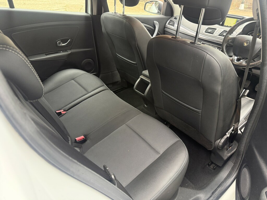 Renault Megane Convertible White #8