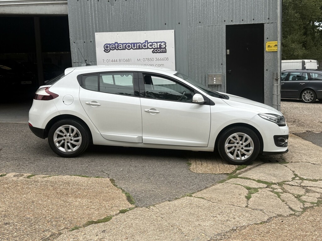 Renault Megane 1.6 Dynamique Tomtom 1.6 White #2
