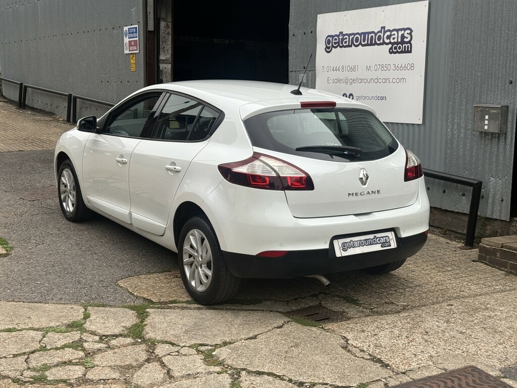 Renault Megane 1.6 Dynamique Tomtom 1.6 White #3