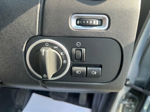 Land Rover Discovery 4 4 3.0 Sd V6 Black #33