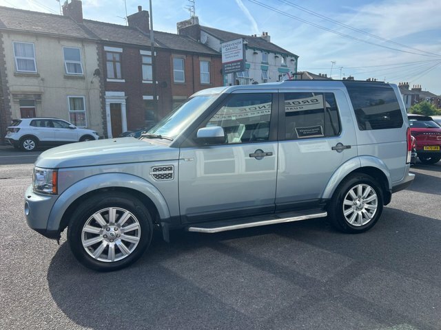 Land Rover Discovery 4 4 3.0 Sd V6 Black #4