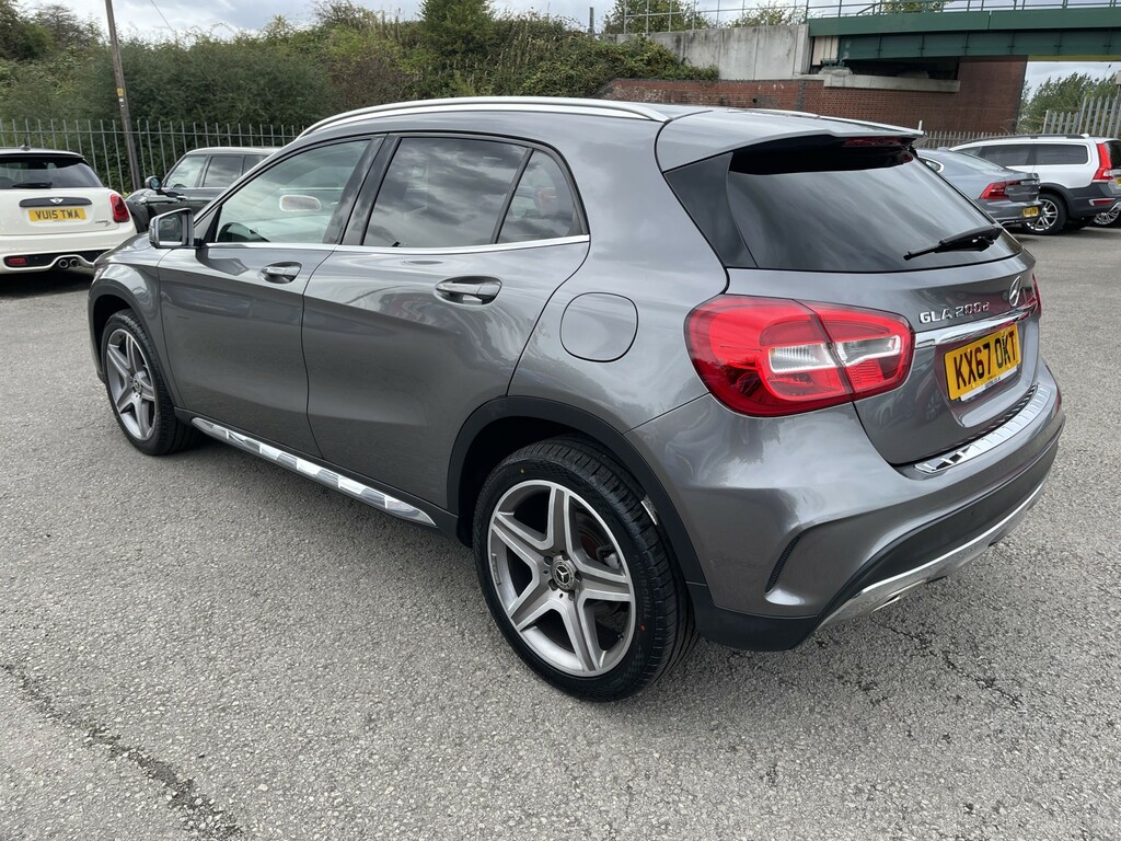 Mercedes-Benz GLA Class 2.1 Gla200d Amg Line Grey #3
