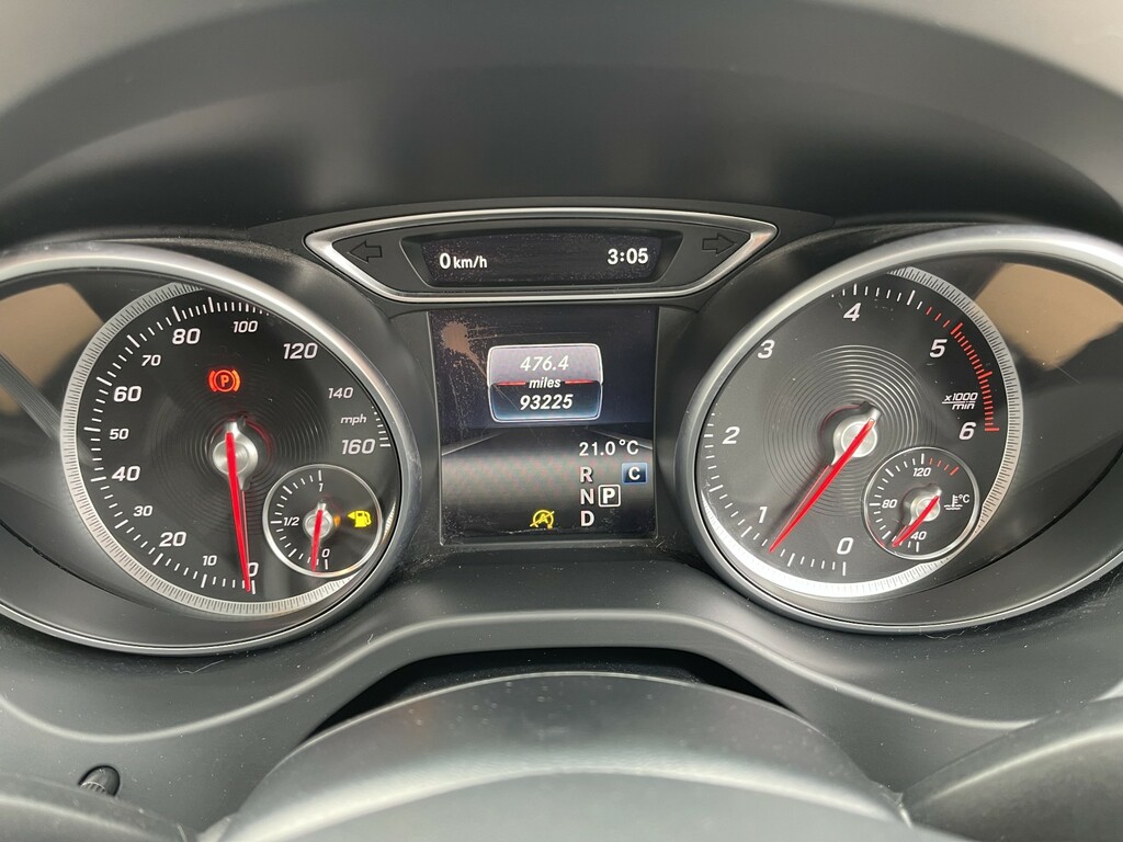 Mercedes-Benz GLA Class Gla 220 D Blue #34