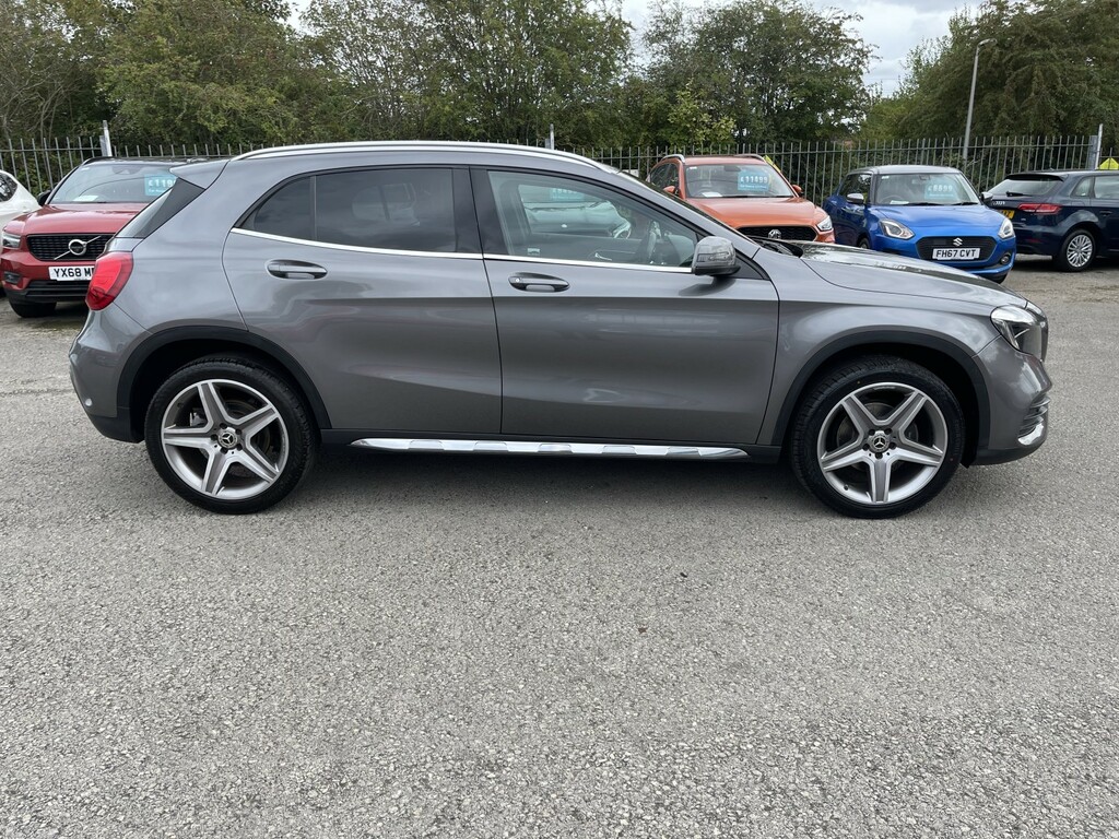 Mercedes-Benz GLA Class Gla 220 D Blue #7