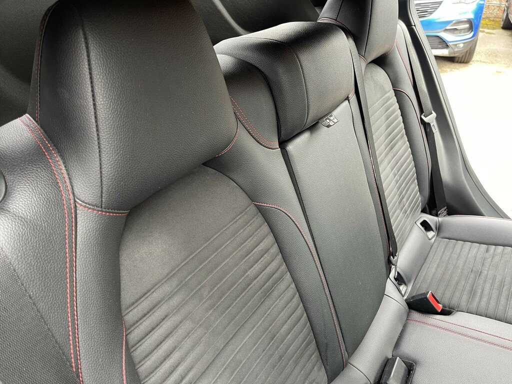 Mercedes-Benz GLA Class Gla 220 D Blue #20