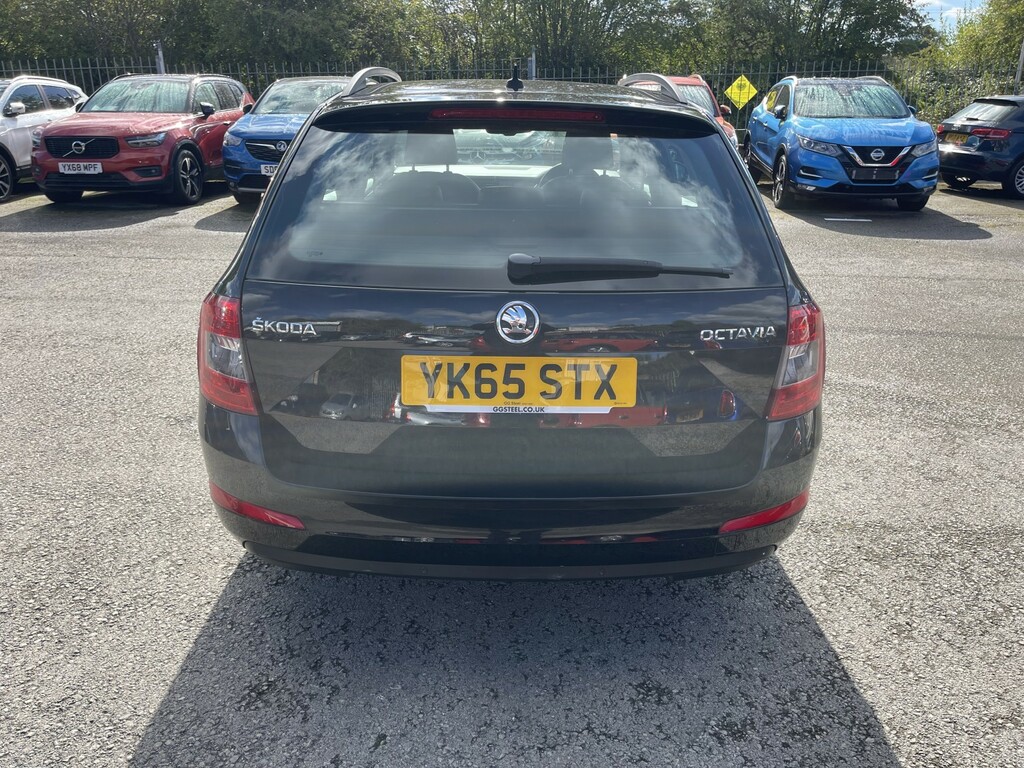 Skoda Octavia 2.0 Tdi Se L Black #5